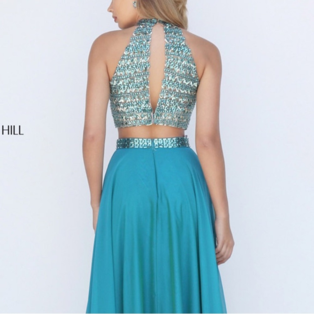 Sherri Hill Prom Dress - Picture 4 of 4